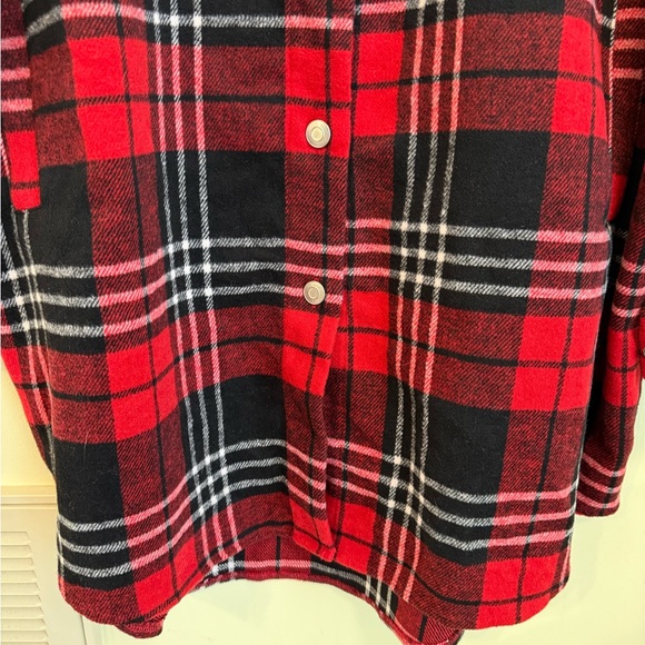 Zenana Plaid Shacket *NEW WITH TAGS* - Picture 6 of 10